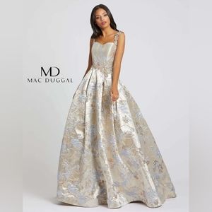 Mac Duggal 2 strap A line dress